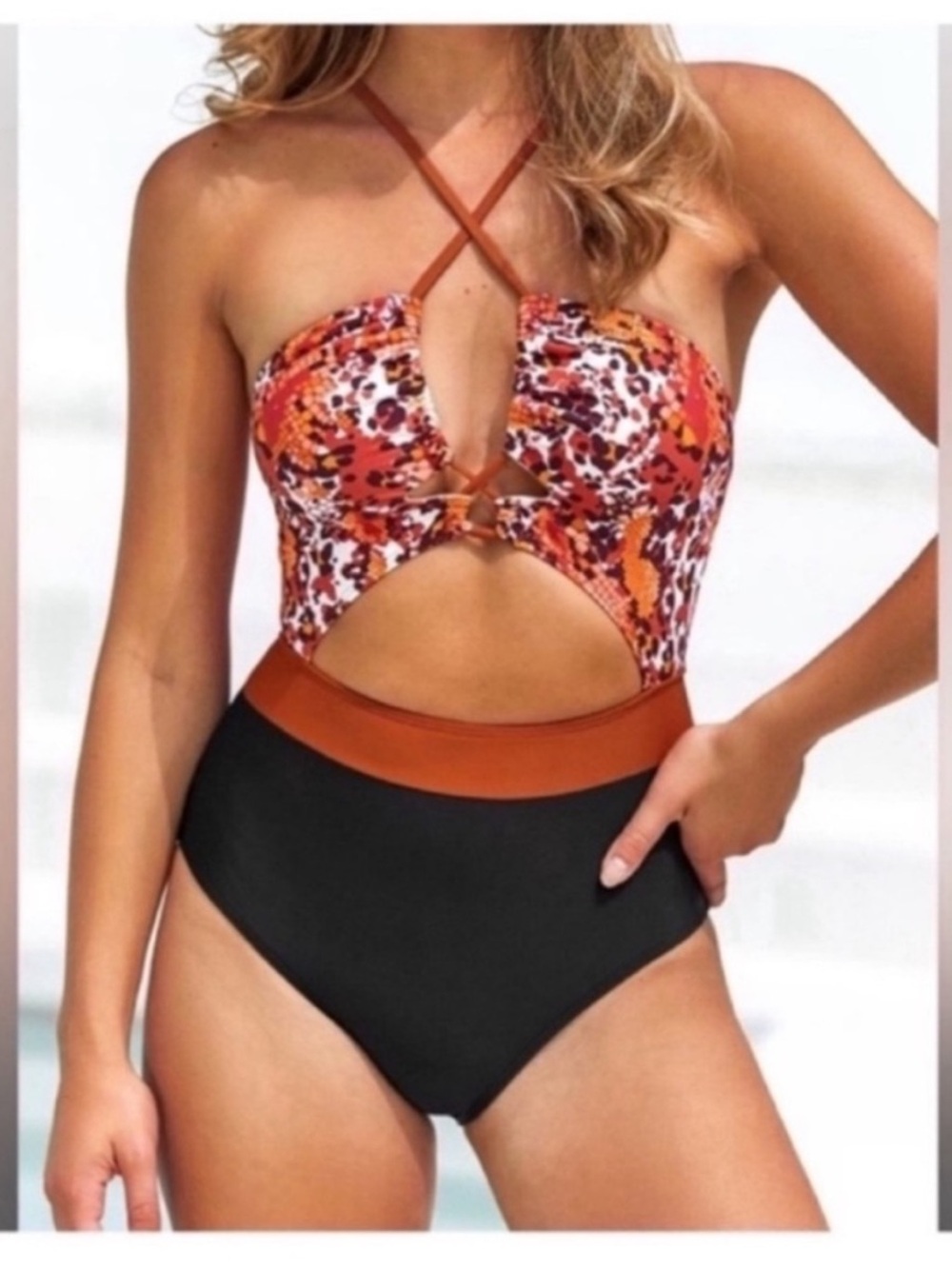CUPSHE Hot Animal Print Cutout Halter One Piece Swimsuit Bathing Suit NWT Sz M